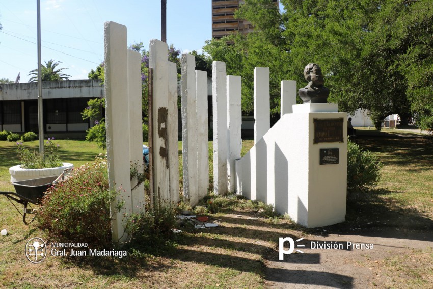 Refaccionan el monumento a Benjamn Zubiaurre