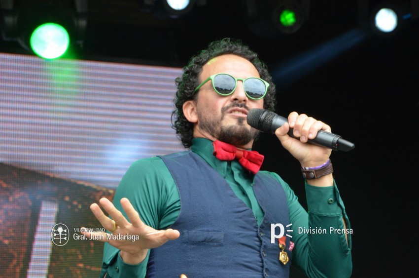 AcercArte: Babel Orkesta marc el inicio de la jornada de sbado