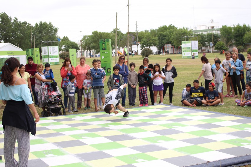 AcercArte: se realiz la primera clase de danza urbana