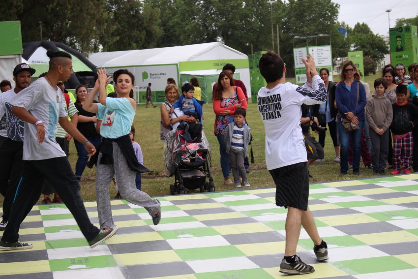 AcercArte: se realiz la primera clase de danza urbana
