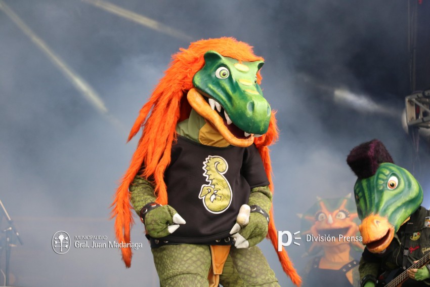 AcercArte: Los Heavysaurios brillaron en el escenario mayor