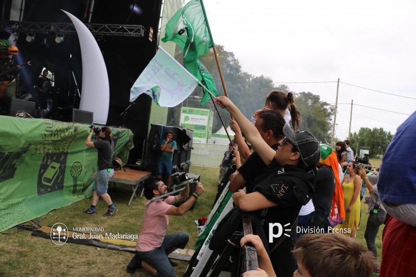 AcercArte: Los Heavysaurios brillaron en el escenario mayor