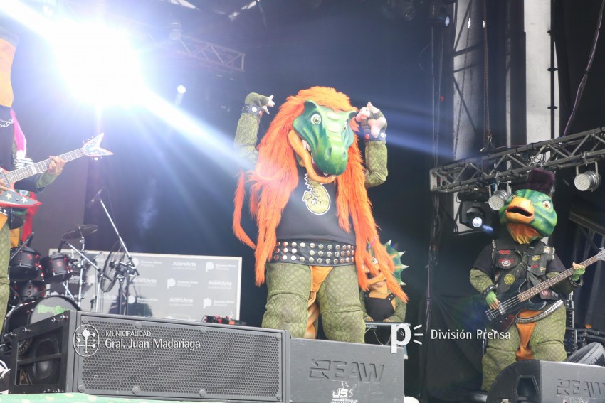 AcercArte: Los Heavysaurios brillaron en el escenario mayor