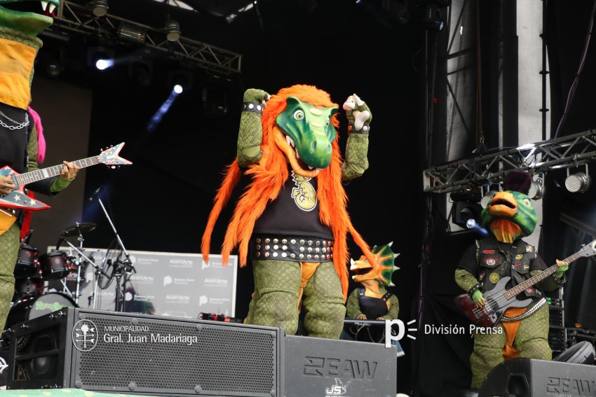 AcercArte: Los Heavysaurios brillaron en el escenario mayor