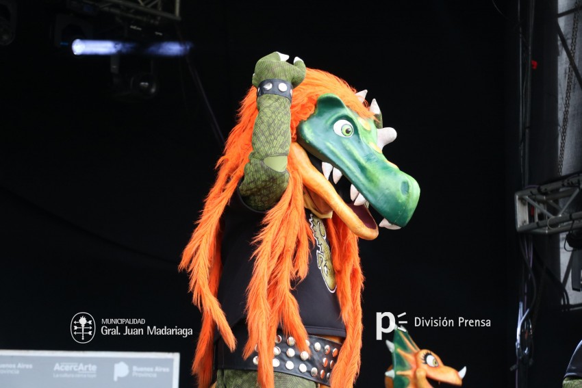 AcercArte: Los Heavysaurios brillaron en el escenario mayor