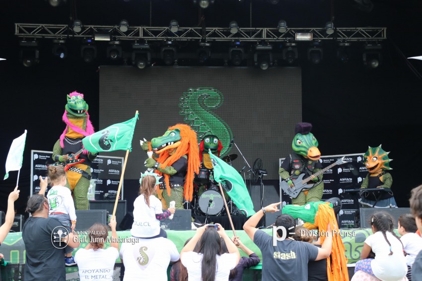 AcercArte: Los Heavysaurios brillaron en el escenario mayor