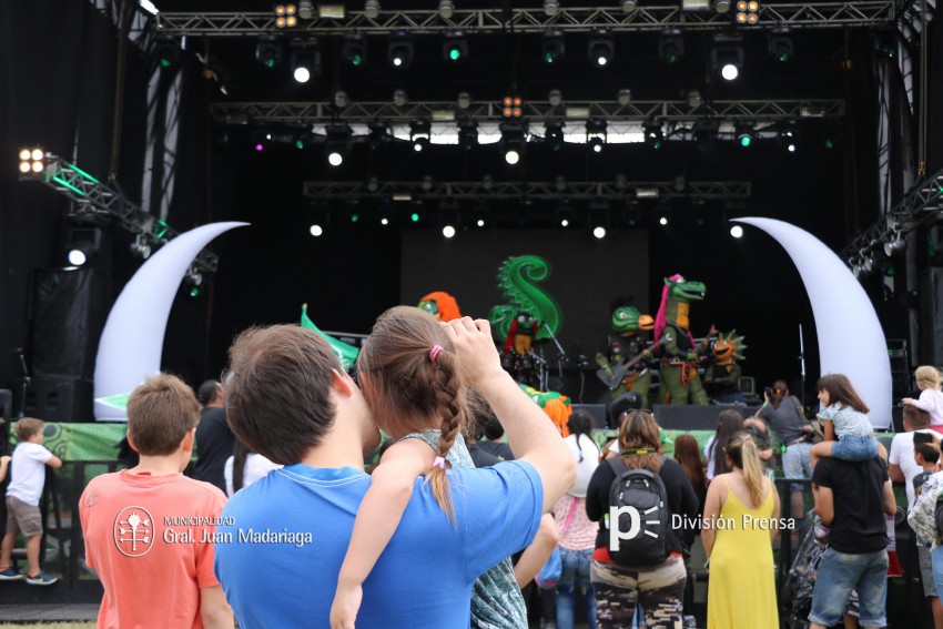 AcercArte: Los Heavysaurios brillaron en el escenario mayor