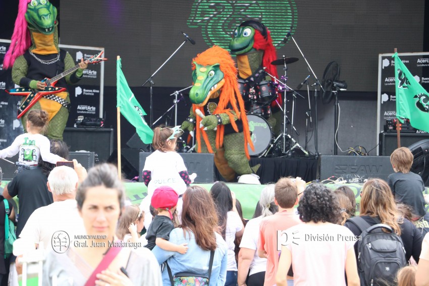 AcercArte: Los Heavysaurios brillaron en el escenario mayor