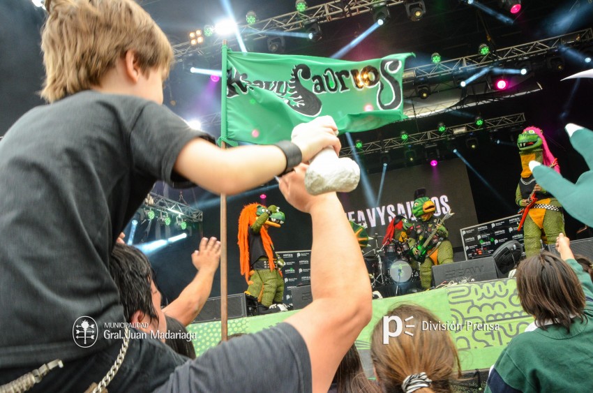 AcercArte: Los Heavysaurios brillaron en el escenario mayor