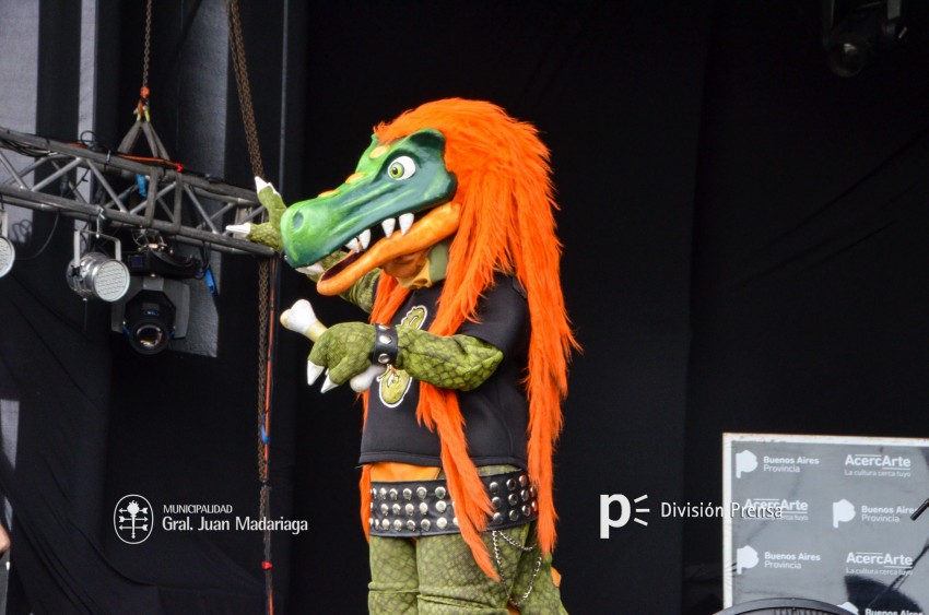 AcercArte: Los Heavysaurios brillaron en el escenario mayor