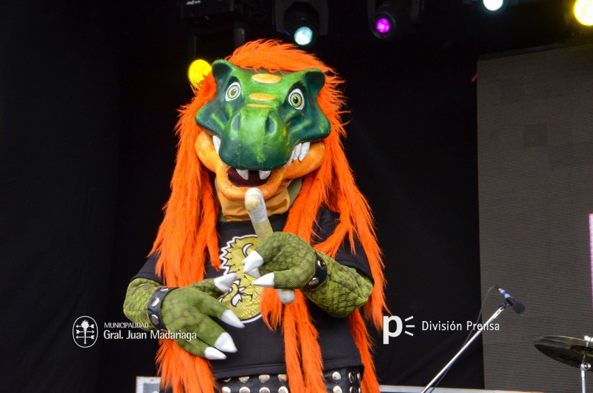 AcercArte: Los Heavysaurios brillaron en el escenario mayor