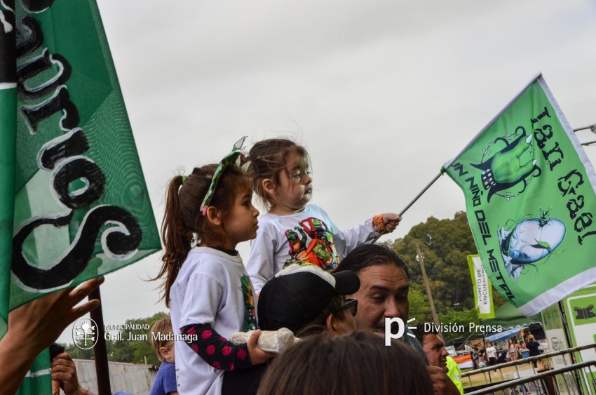 AcercArte: Los Heavysaurios brillaron en el escenario mayor