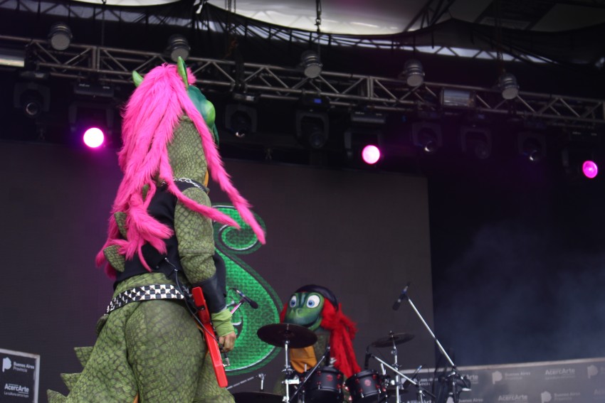 AcercArte: Los Heavysaurios brillaron en el escenario mayor