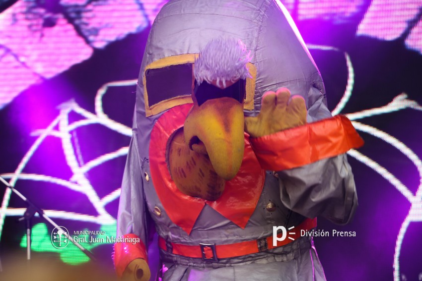 AcercArte: Los Cazurros brindaron un espectacular show en el escenario