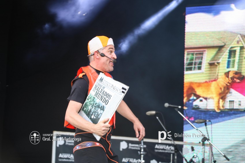 AcercArte: Los Cazurros brindaron un espectacular show en el escenario