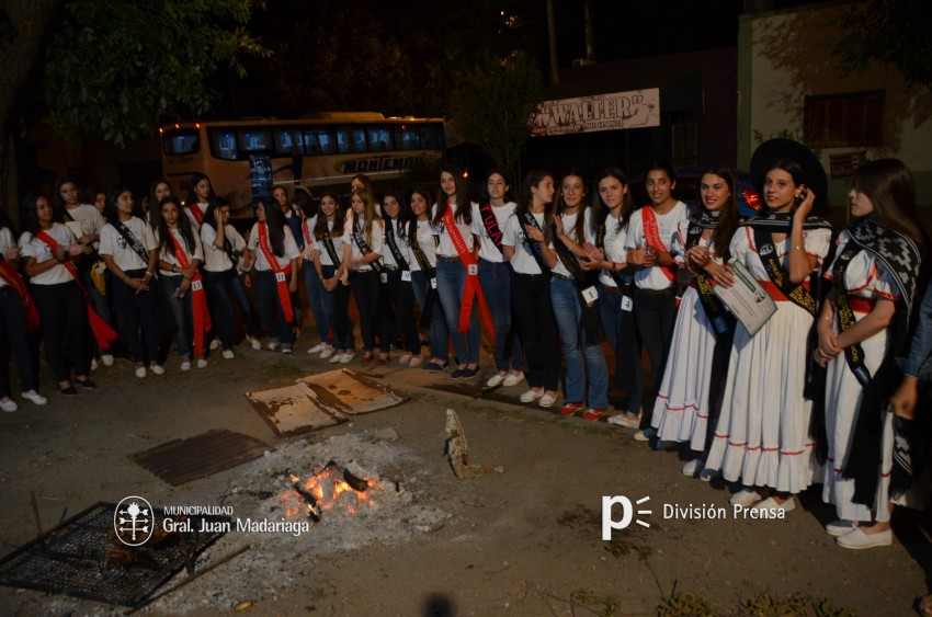 Noche de fogones populares