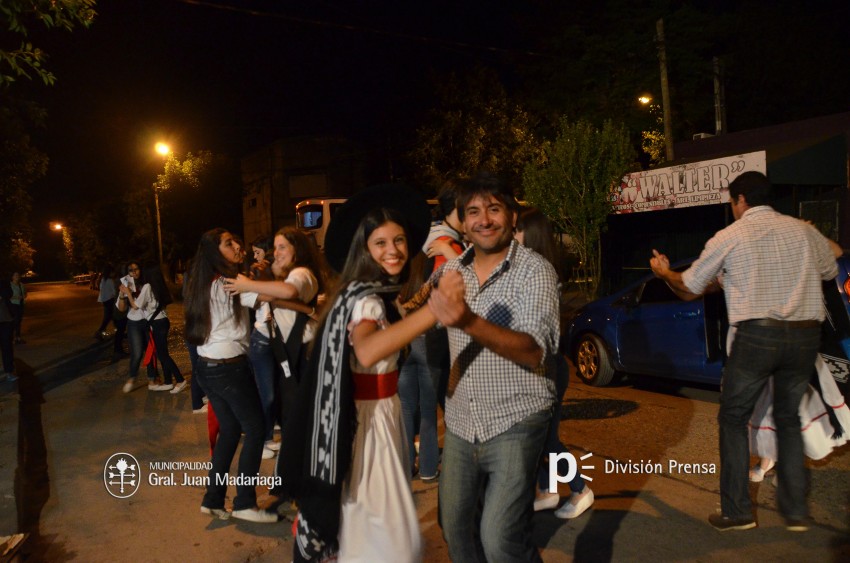 Noche de fogones populares