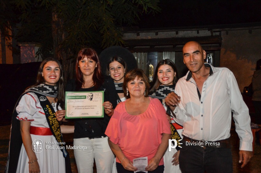 Noche de fogones populares