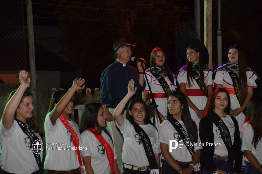 Noche de fogones populares