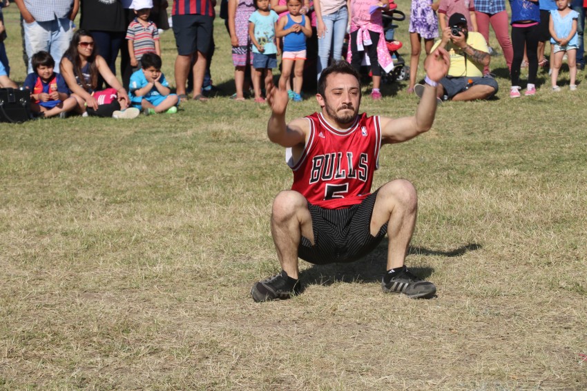 AcercArte: Alumnas de distintas escuelas de danzas locales participaro