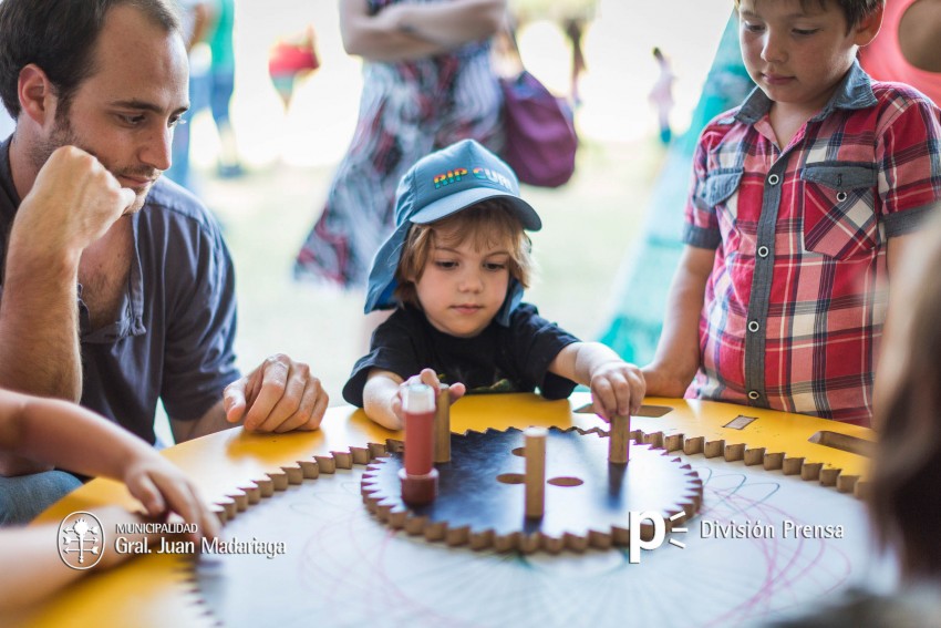 AcercArte pas por Madariaga y unas 20 mil personas disfrutaron de la 