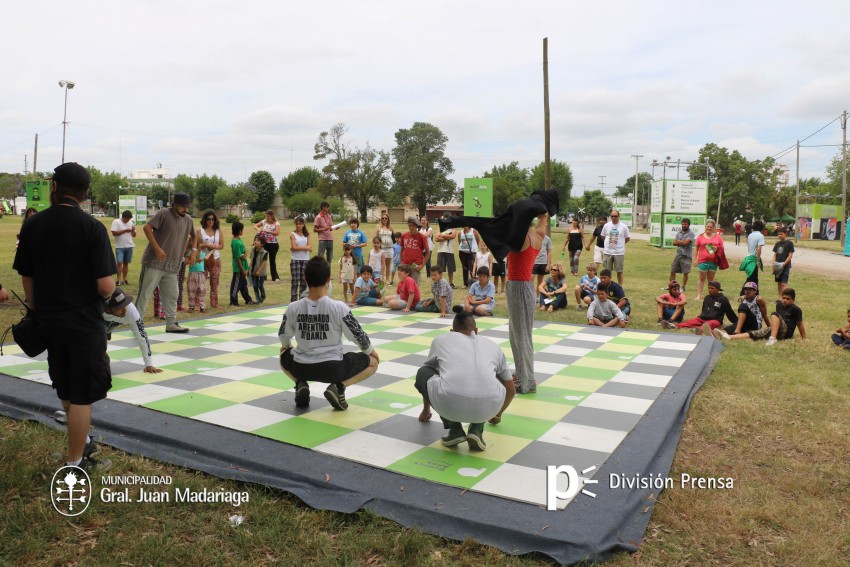 AcercArte pas por Madariaga y unas 20 mil personas disfrutaron de la 