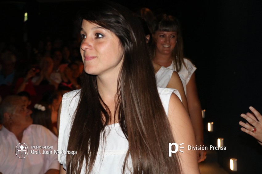 Entregaron placas a alumnos destacados