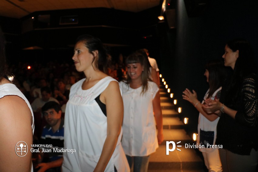 Entregaron placas a alumnos destacados