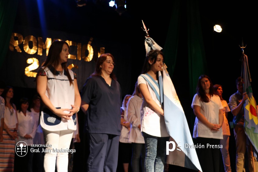 Entregaron placas a alumnos destacados