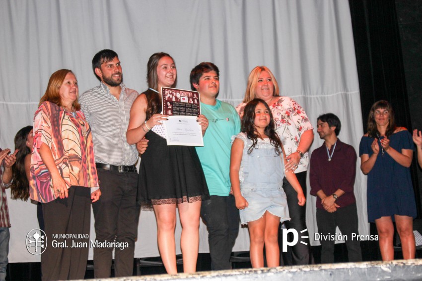 Egreso de la Escuela de Arte: Los alumnos con mejores promedios fueron