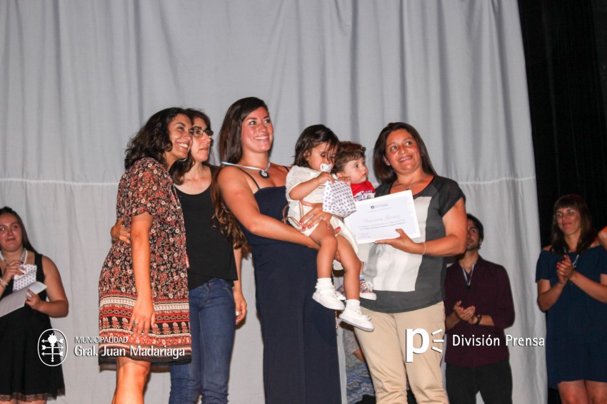 Egreso de la Escuela de Arte: Los alumnos con mejores promedios fueron