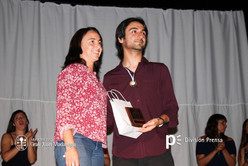 Egreso de la Escuela de Arte: Los alumnos con mejores promedios fueron