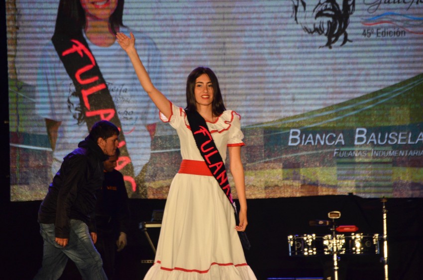 Se realiz el desfile presentacin de Buenas Mozas