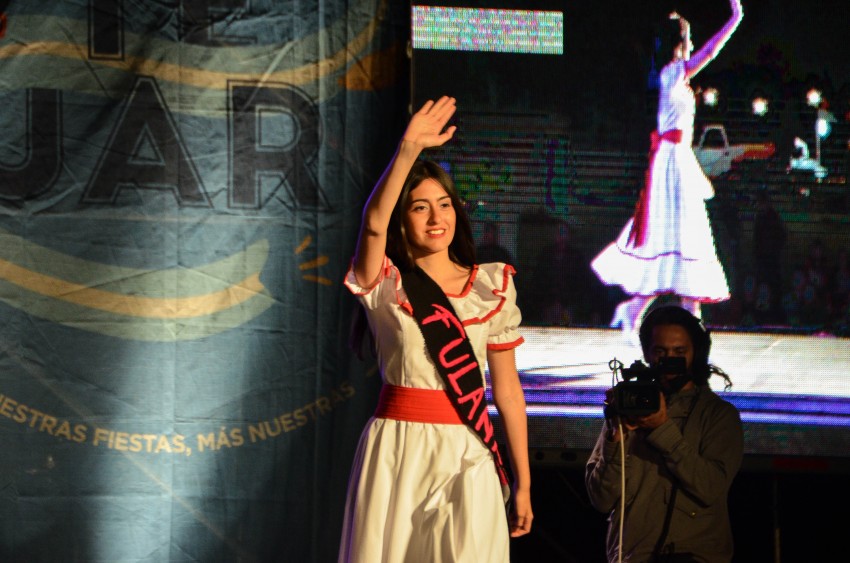 Se realiz el desfile presentacin de Buenas Mozas