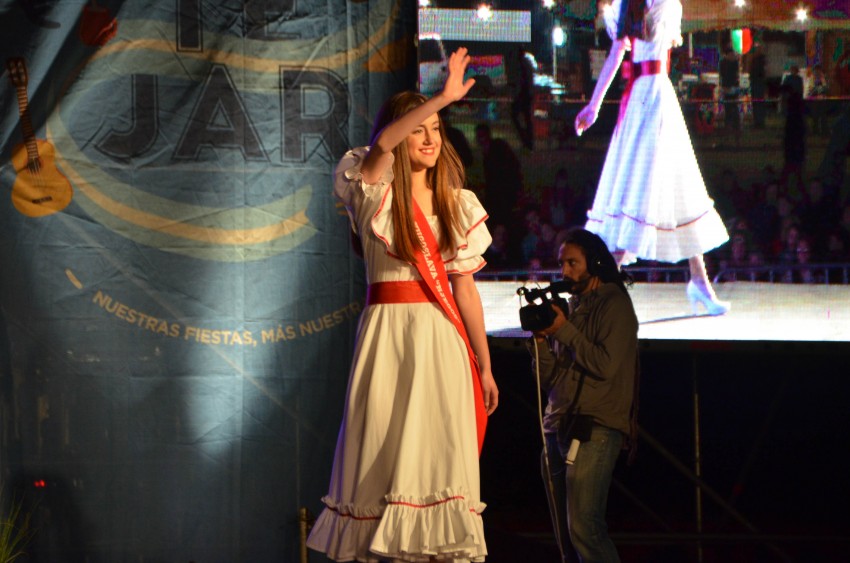 Se realiz el desfile presentacin de Buenas Mozas