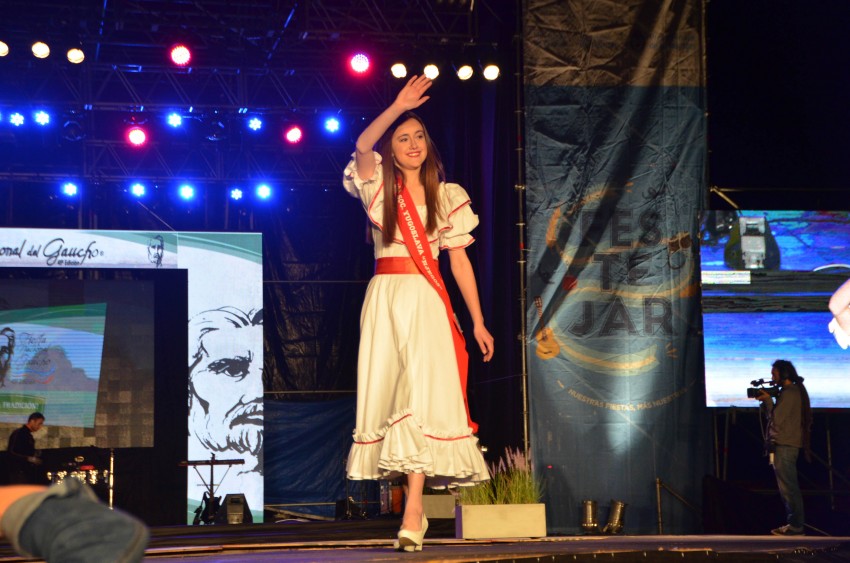 Se realiz el desfile presentacin de Buenas Mozas