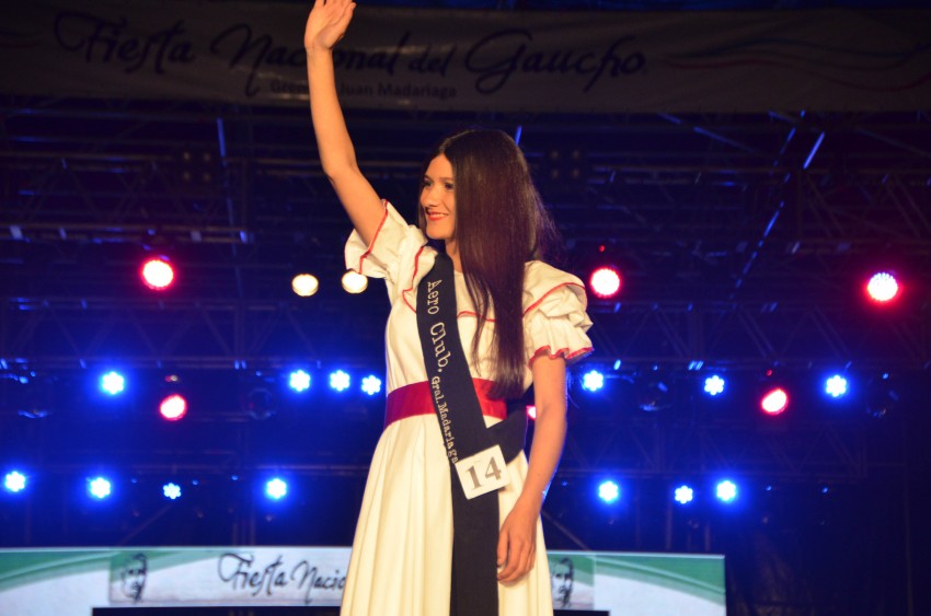 Se realiz el desfile presentacin de Buenas Mozas