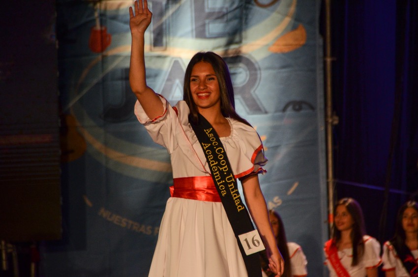 Se realiz el desfile presentacin de Buenas Mozas