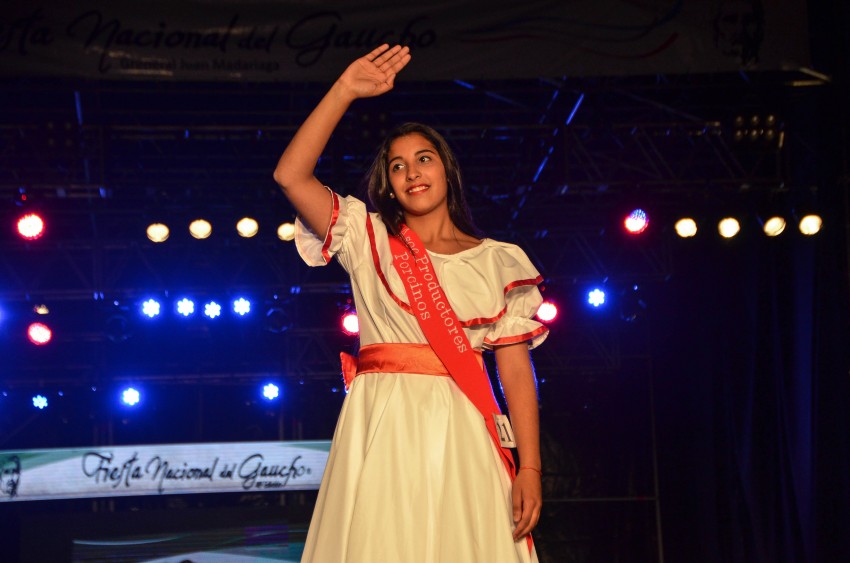 Se realiz el desfile presentacin de Buenas Mozas