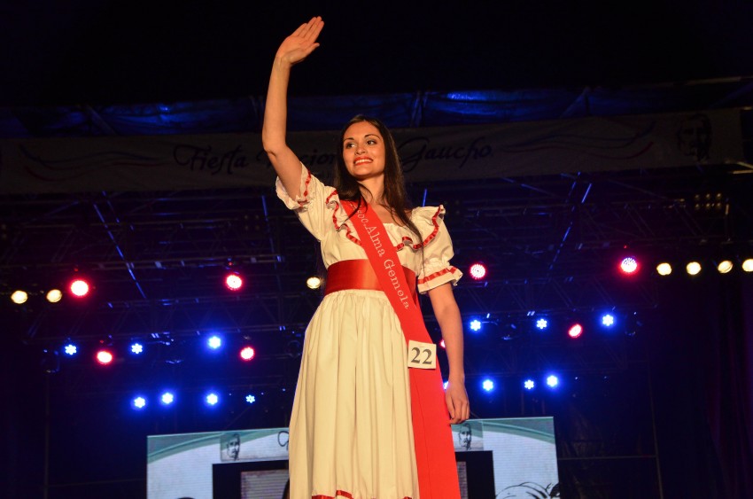 Se realiz el desfile presentacin de Buenas Mozas