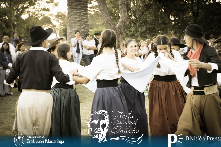 La Fiesta Nacional del Gaucho abri sus tranqueras en el Parque Anchor
