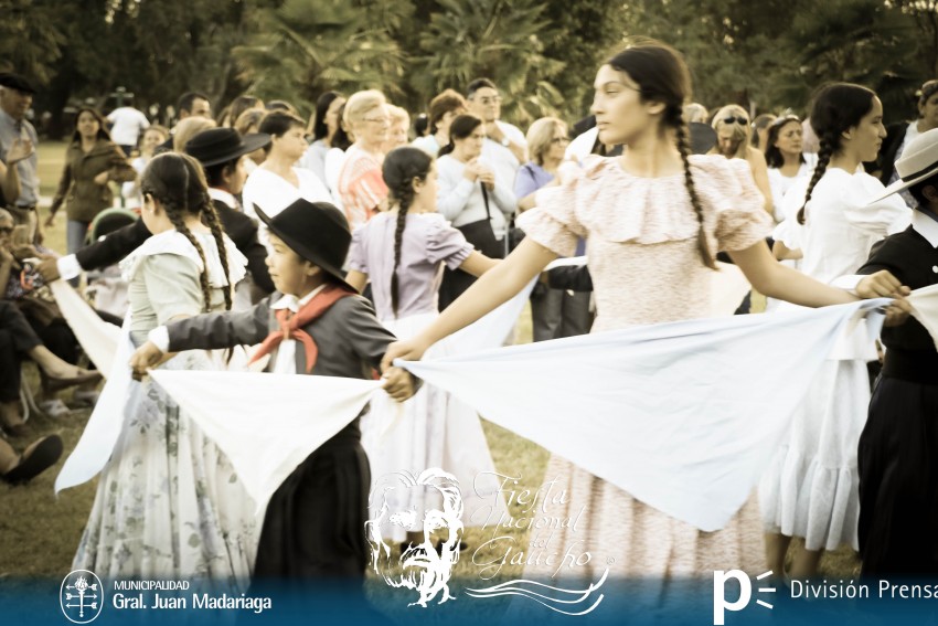 La Fiesta Nacional del Gaucho abri sus tranqueras en el Parque Anchor