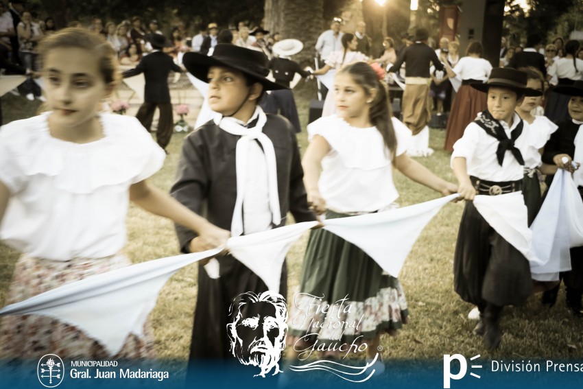 La Fiesta Nacional del Gaucho abri sus tranqueras en el Parque Anchor