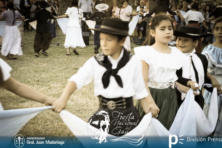 La Fiesta Nacional del Gaucho abri sus tranqueras en el Parque Anchor