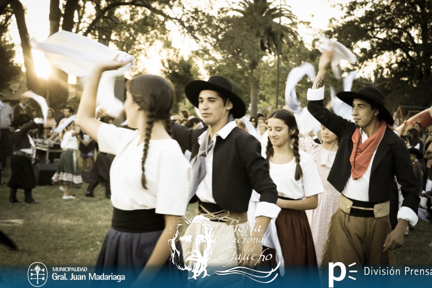 La Fiesta Nacional del Gaucho abri sus tranqueras en el Parque Anchor