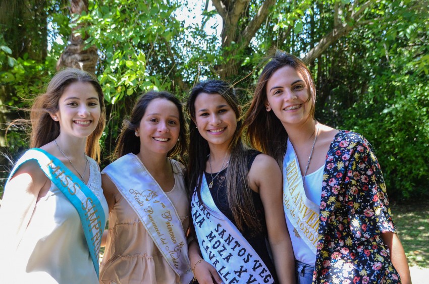 Reinas invitadas recorrieron la ciudad y sus museos