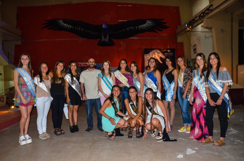 Reinas invitadas recorrieron la ciudad y sus museos