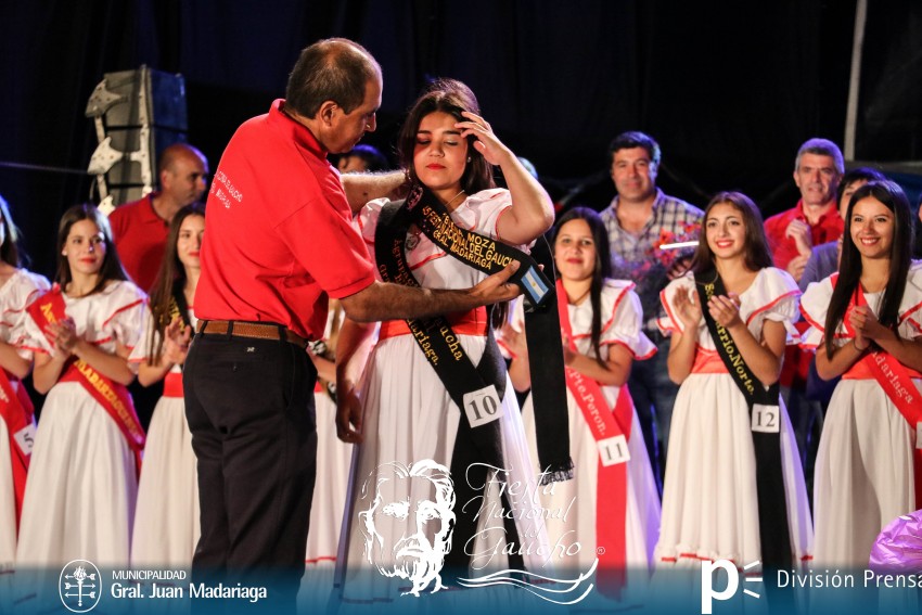 La eleccin de la Flor del Pago en fotos