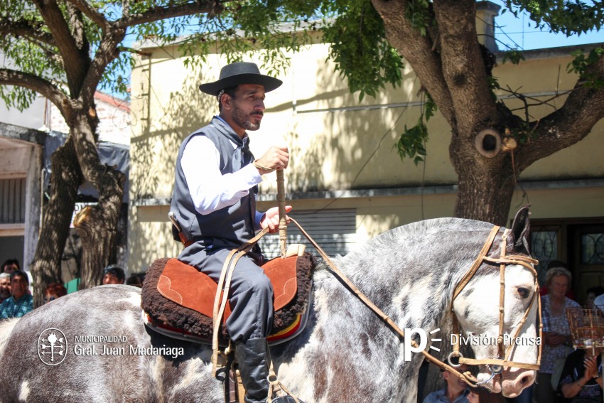 Las mejores fotos del desfile de gala de la Fiesta Nacional del Gaucho