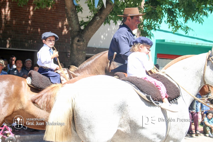 Las mejores fotos del desfile de gala de la Fiesta Nacional del Gaucho